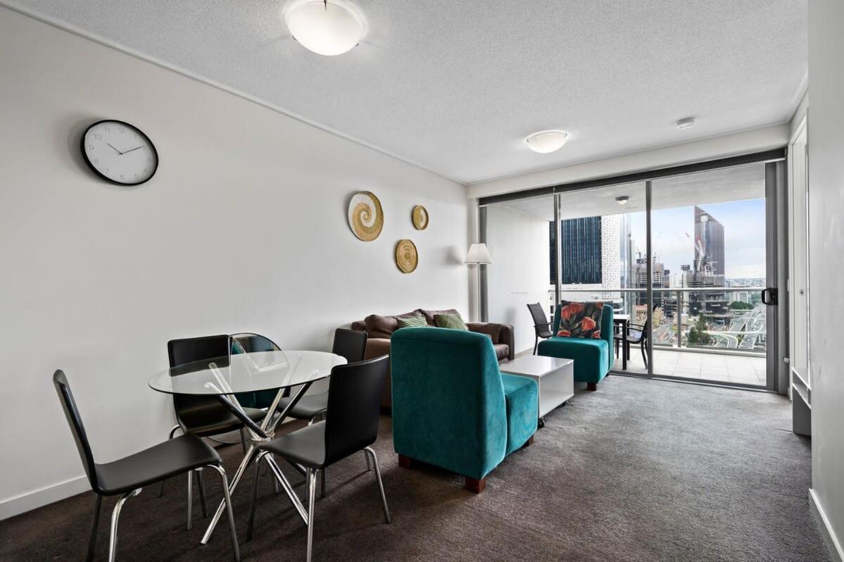 City Living - Brisbane River-View 2 Bedroom Apt Екстер'єр фото